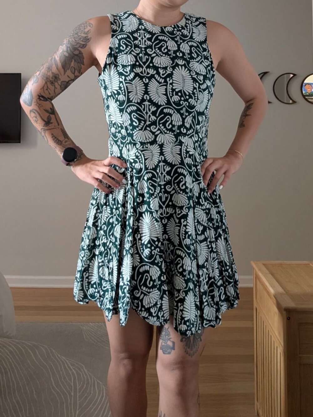 Green/White H&M A-line Midi Dress (4)